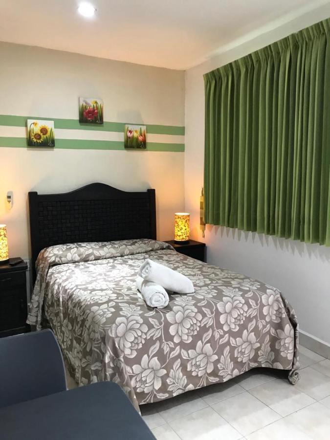קמפצ'ה Terracota Corner Rooms מראה חיצוני תמונה