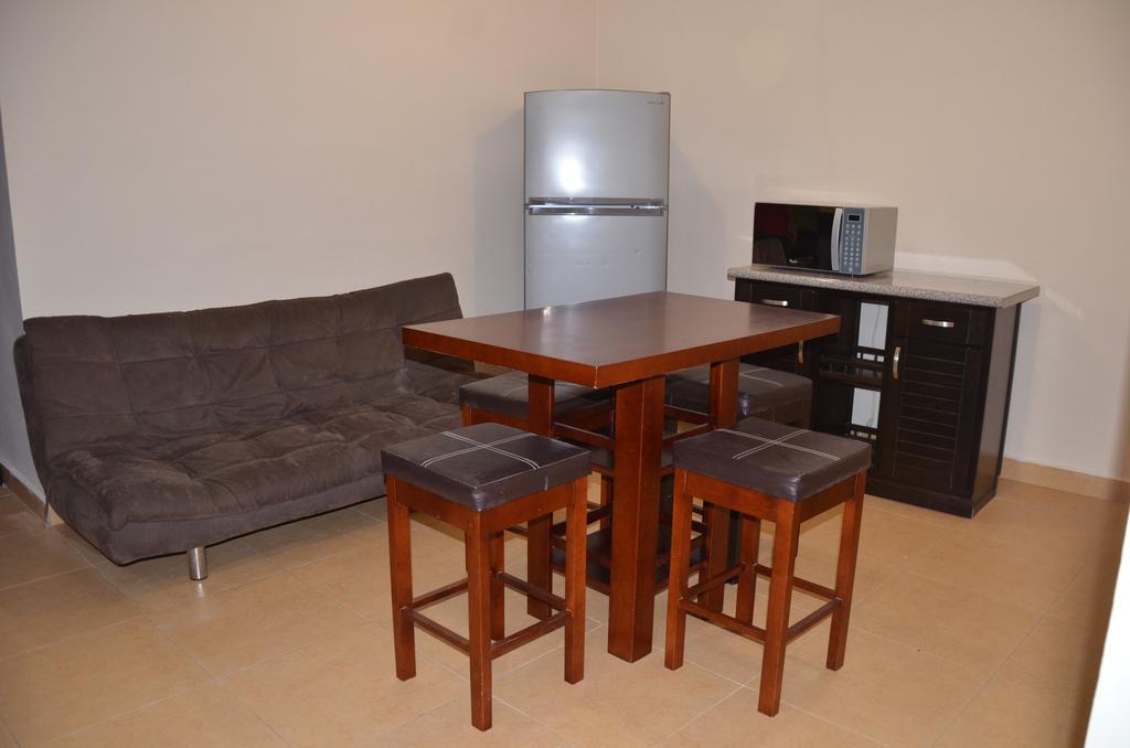 קמפצ'ה Terracota Corner Rooms מראה חיצוני תמונה
