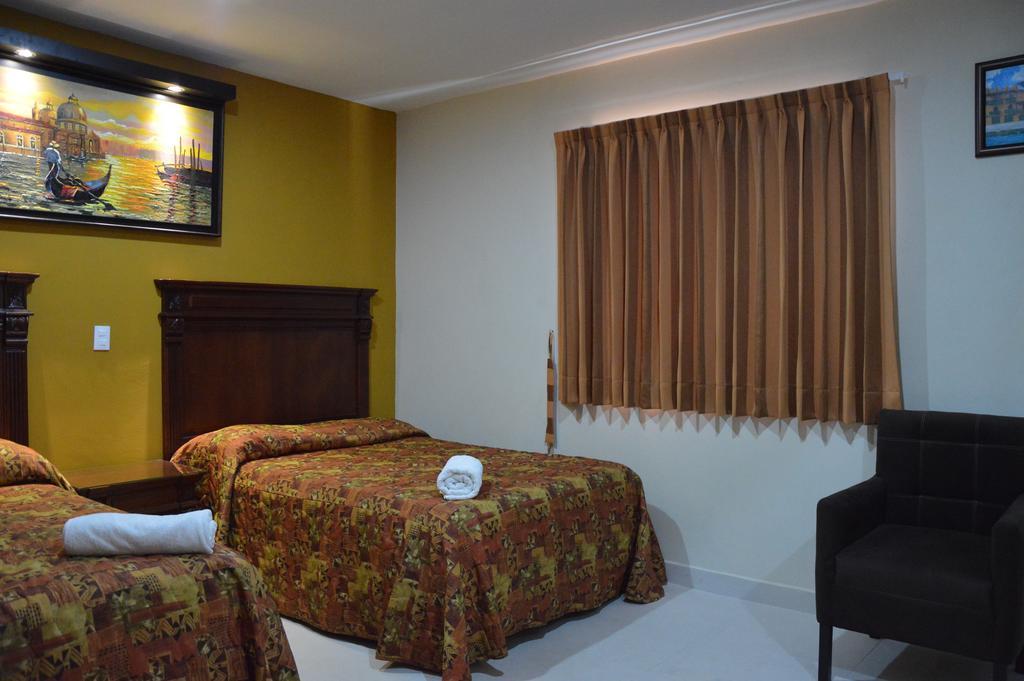 קמפצ'ה Terracota Corner Rooms מראה חיצוני תמונה